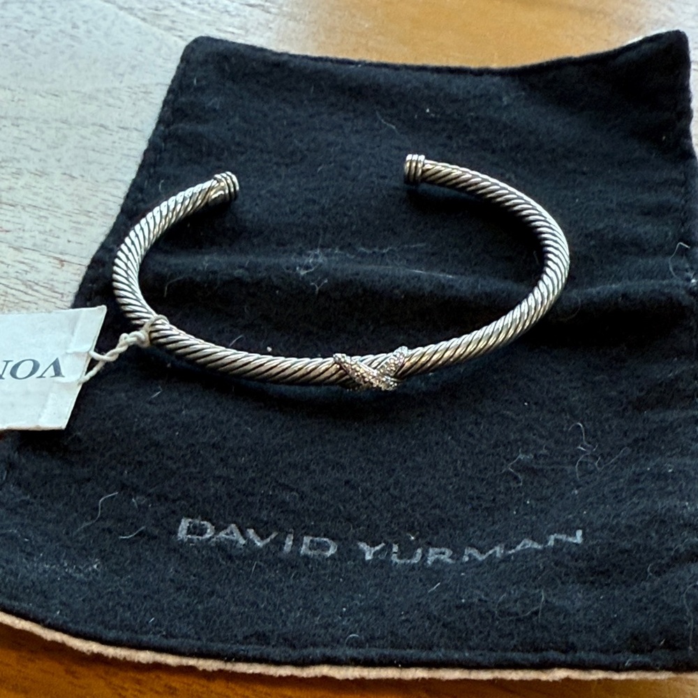 David Yurman $750 Sterling Silver Petite X Center Station Bracelet cuff Diamonds